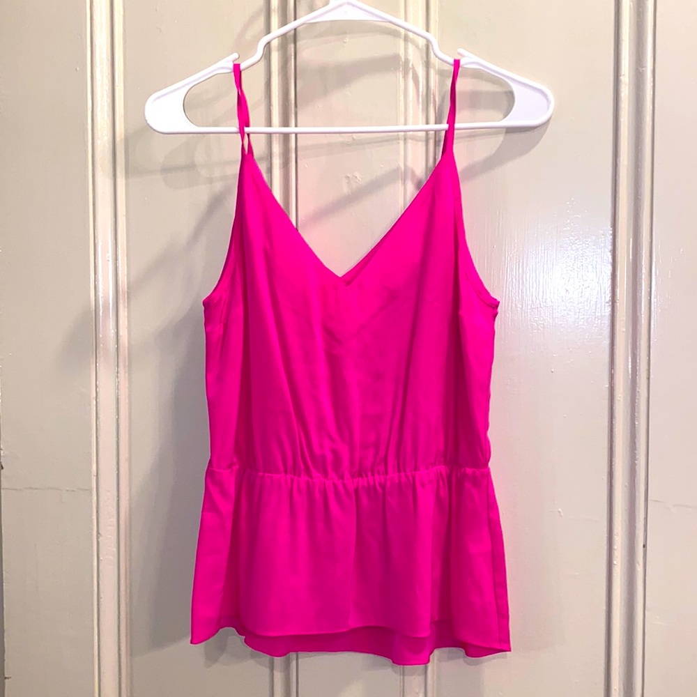 Amanda uprichard hot pink too